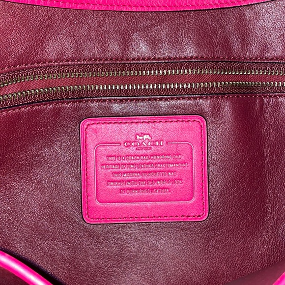 Coach Handbag - Picture 7 of 8